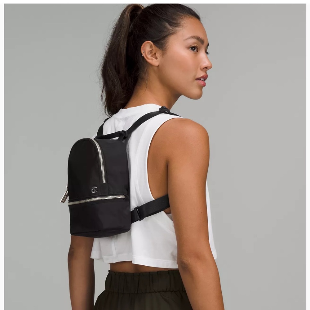 Lululemon Micro-sized city adventurer backpack Black NIP